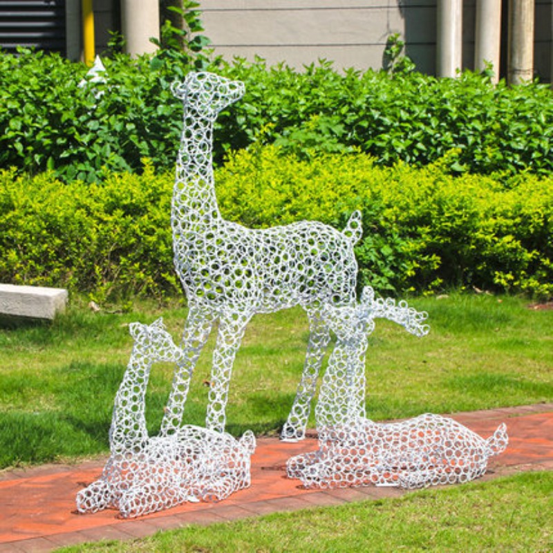 Escultura de cervo sika oco pa - Gardening Tools Sketch avaliação e preço