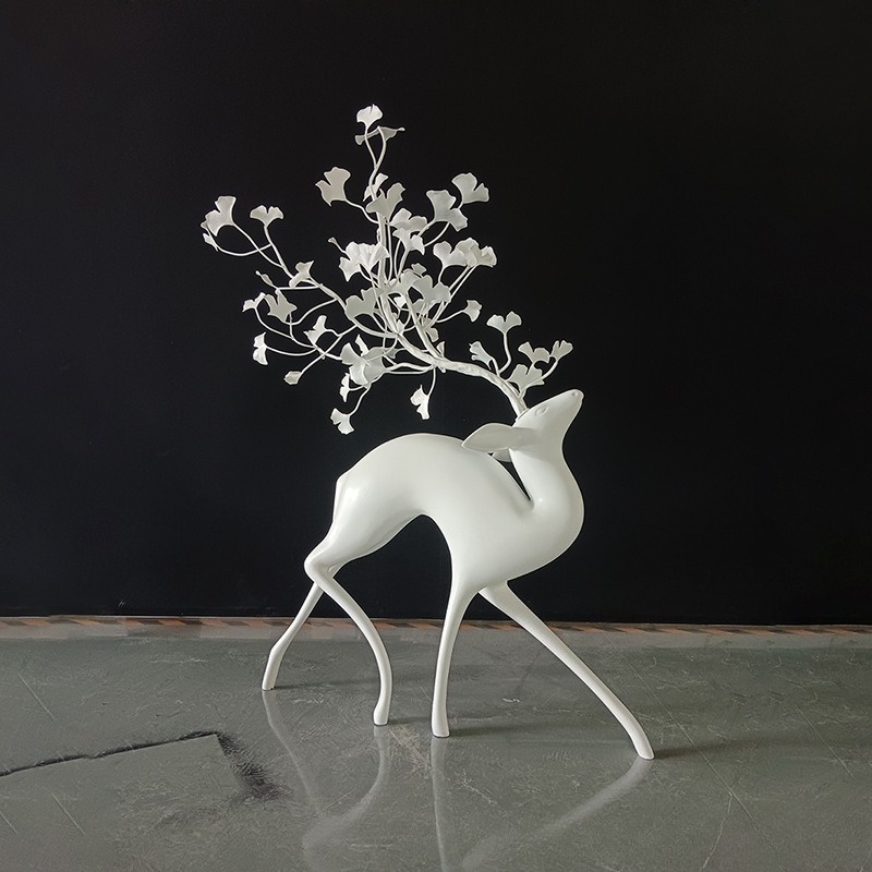 Escultura de cervo em metal, o - Gardening Tools Sketch avaliação e preço
